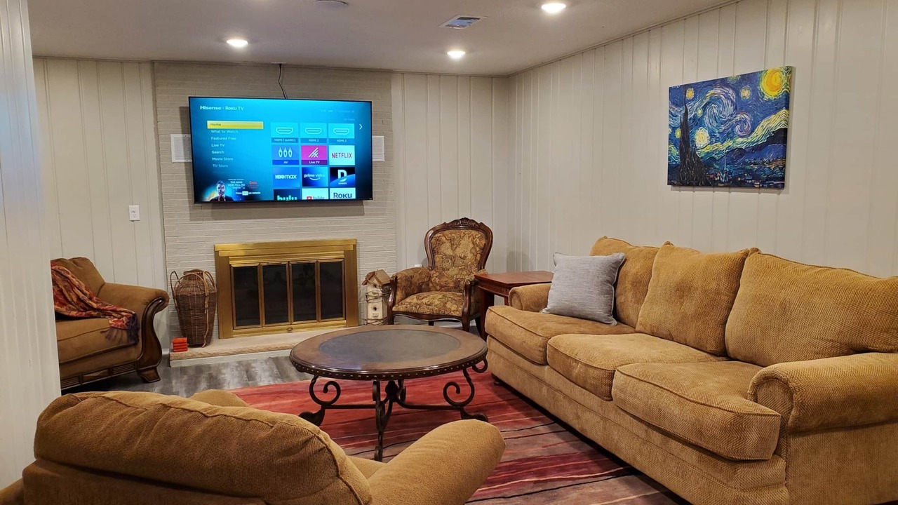 Photo of Bedroom in Markville