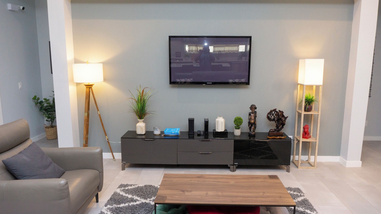 Photo of Livingroom in Horizon City