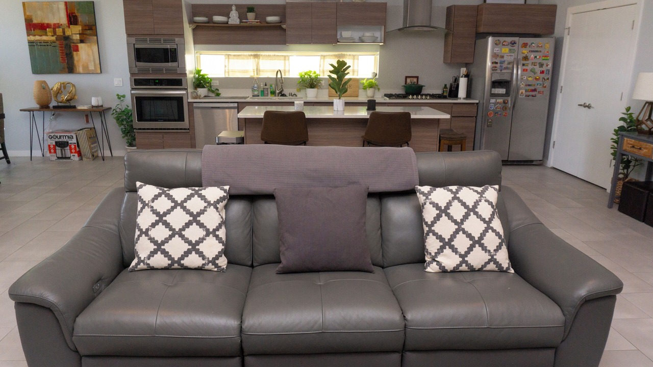 Photo of Livingroom in Horizon City