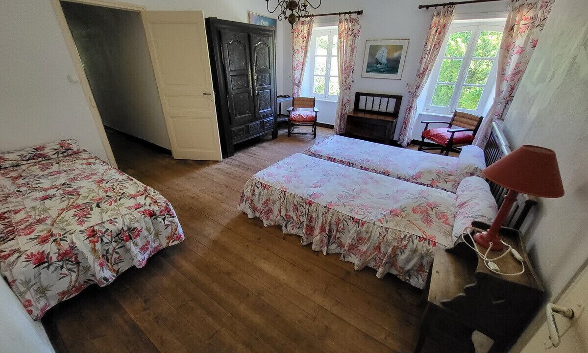 Photo of Bedroom in Esquibien