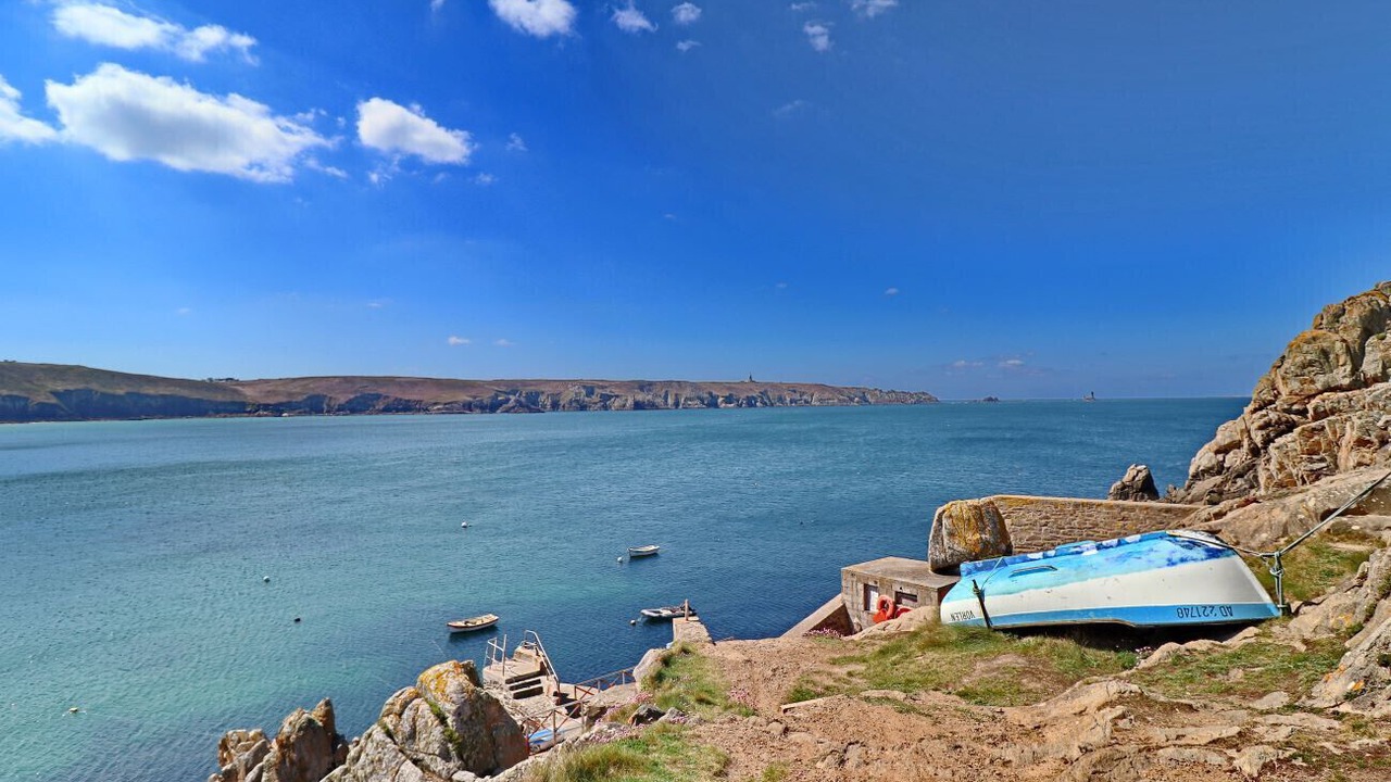 Photo of Others in Esquibien