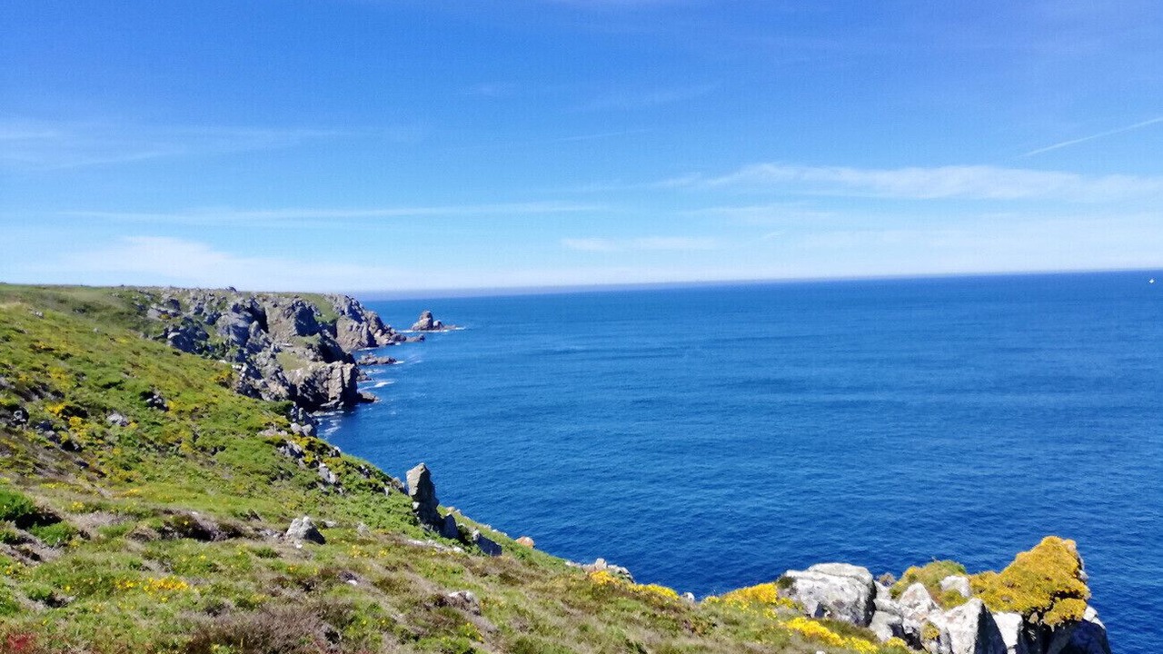 Photo of Others in Esquibien