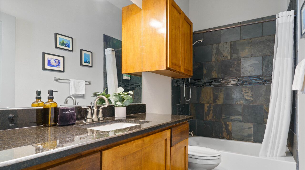 Photo of Bathroom in Chestnut