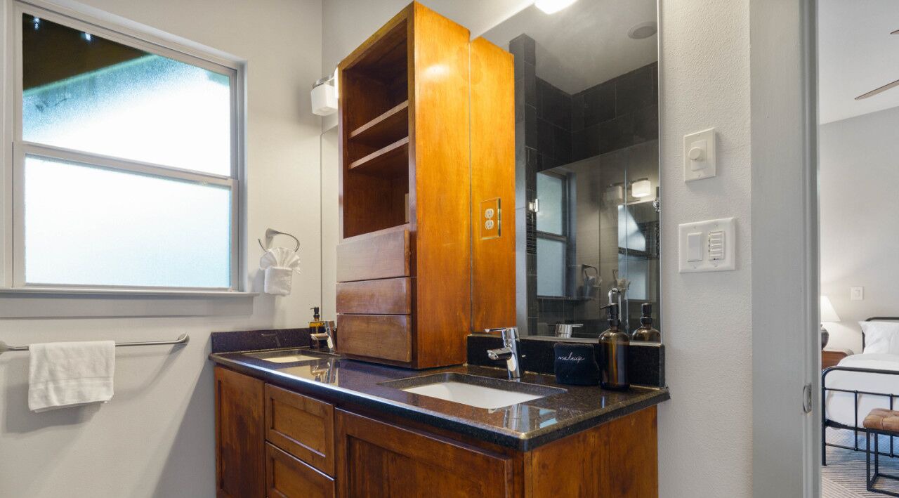 Photo of Bathroom in Chestnut