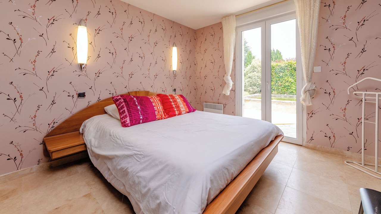 Photo of Bedroom in Lisle-sur-Tarn