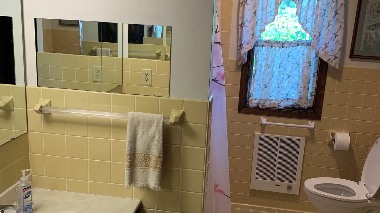 Photo of Bathroom in Egg Harbor