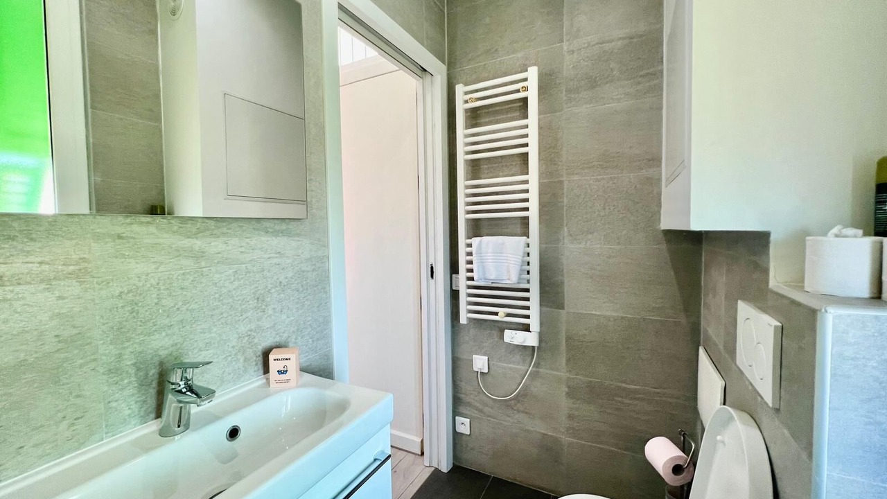 Photo of Bathroom in Beausoleil