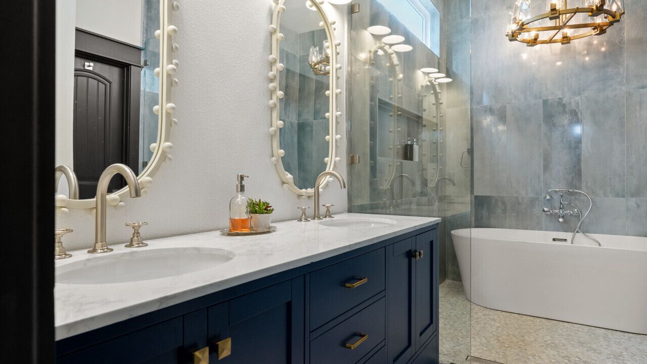 Photo of Bathroom in Tool