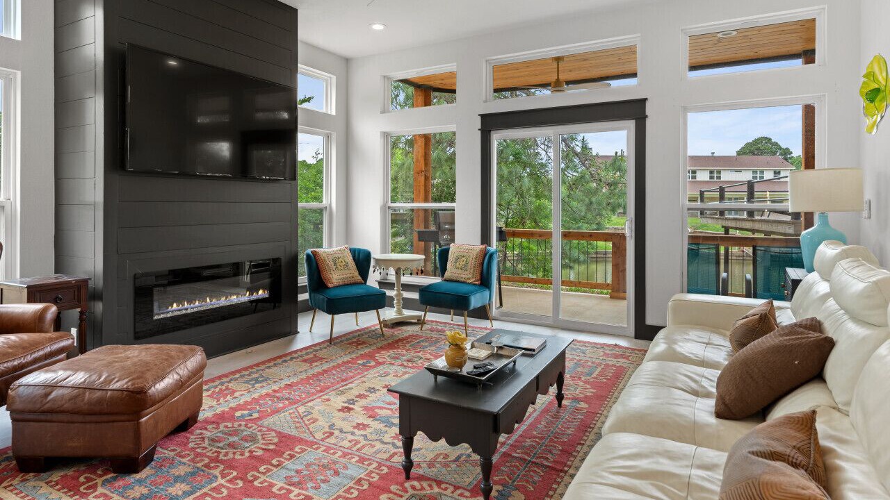 Photo of Livingroom in Tool