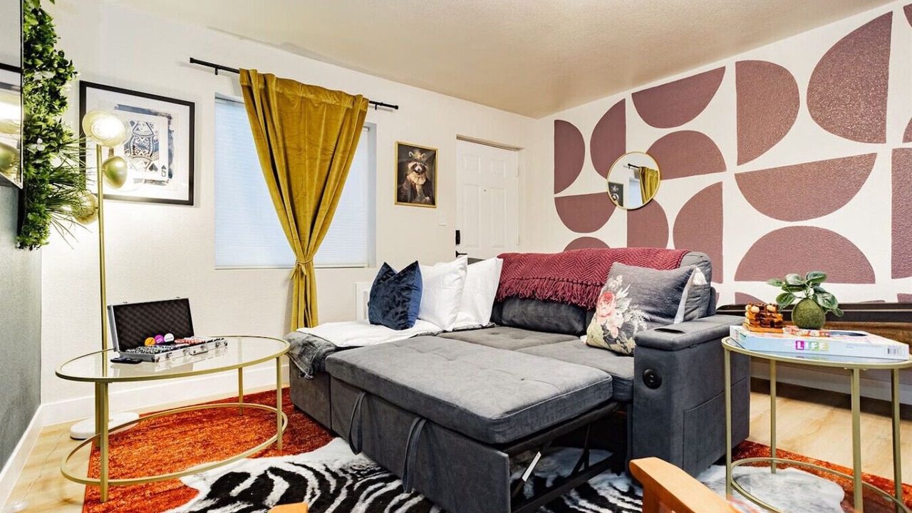 Photo of Livingroom in Gateway District