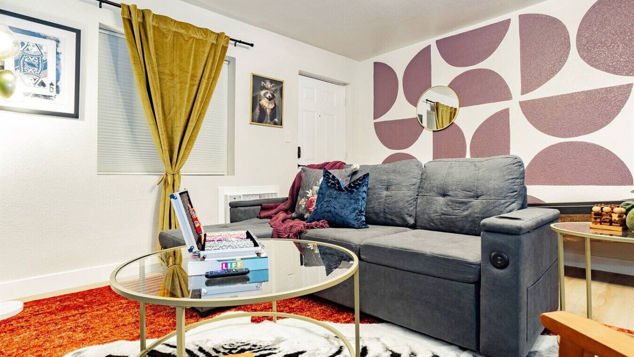 Photo of Livingroom in Gateway District