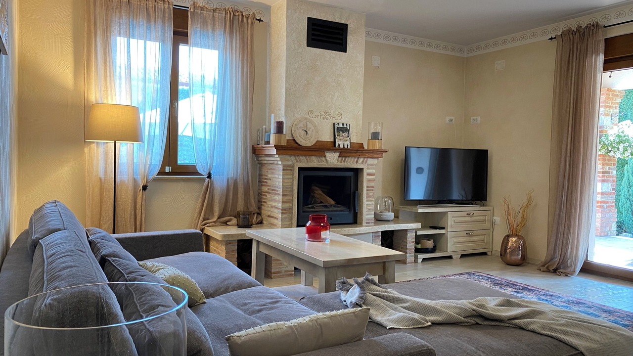 Photo of Livingroom in Karigador
