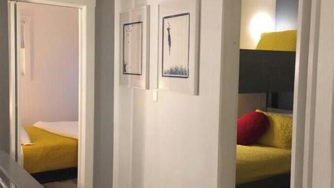 Photo of Bedroom in East Jamaica