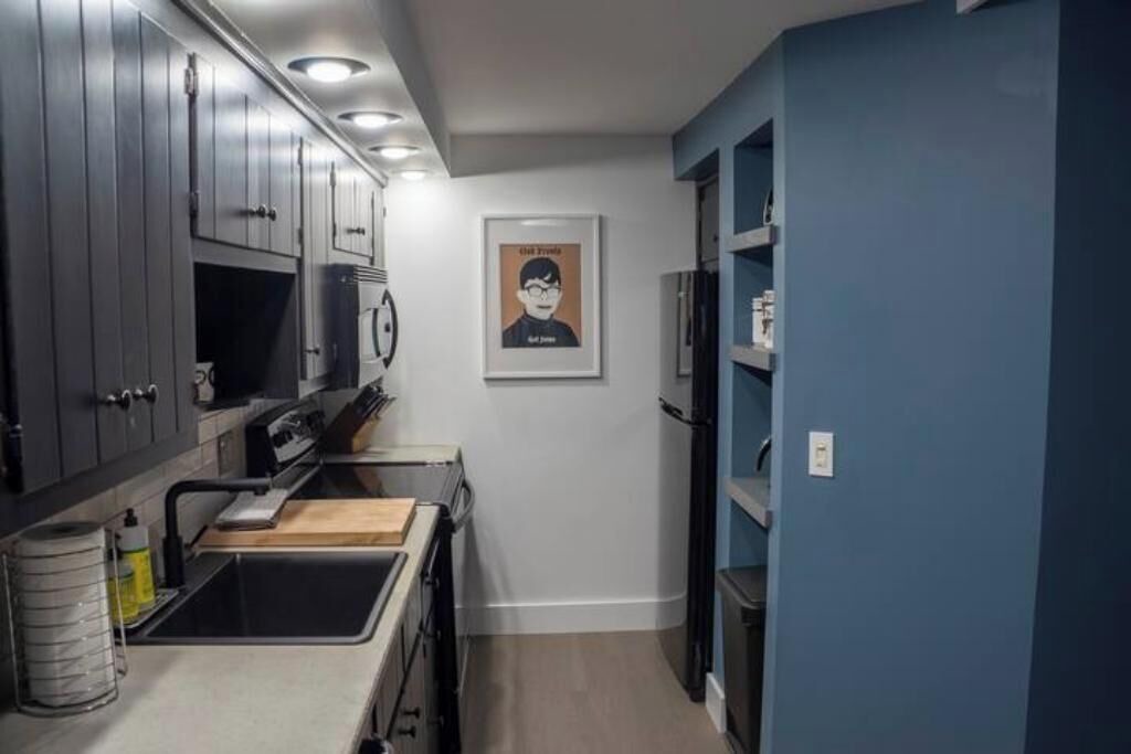 Photo of Kitchen in East Jamaica