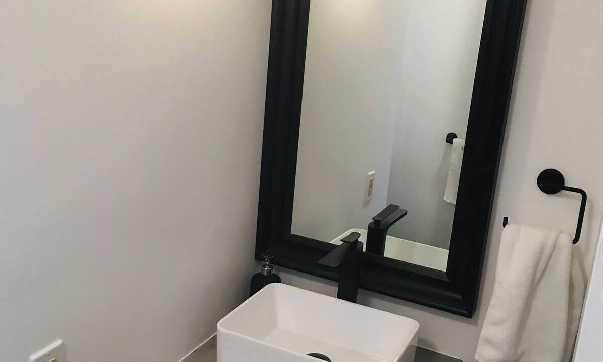 Photo of Bathroom in East Jamaica