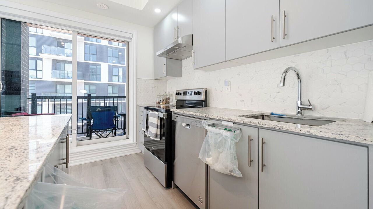 Photo of Kitchen in Oakville