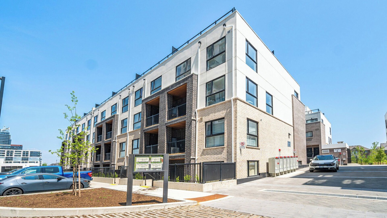 Photo of Outdoor in Oakville