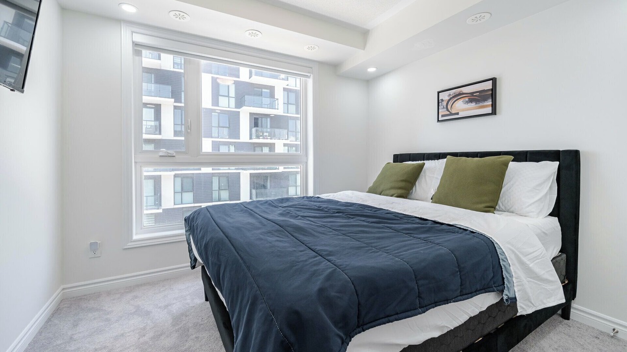 Photo of Bedroom in Oakville