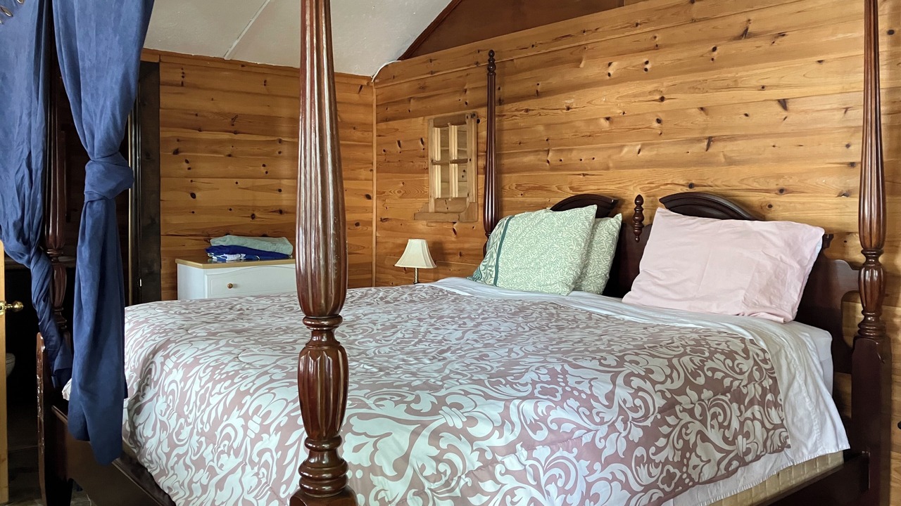 Photo of Bedroom in Minden