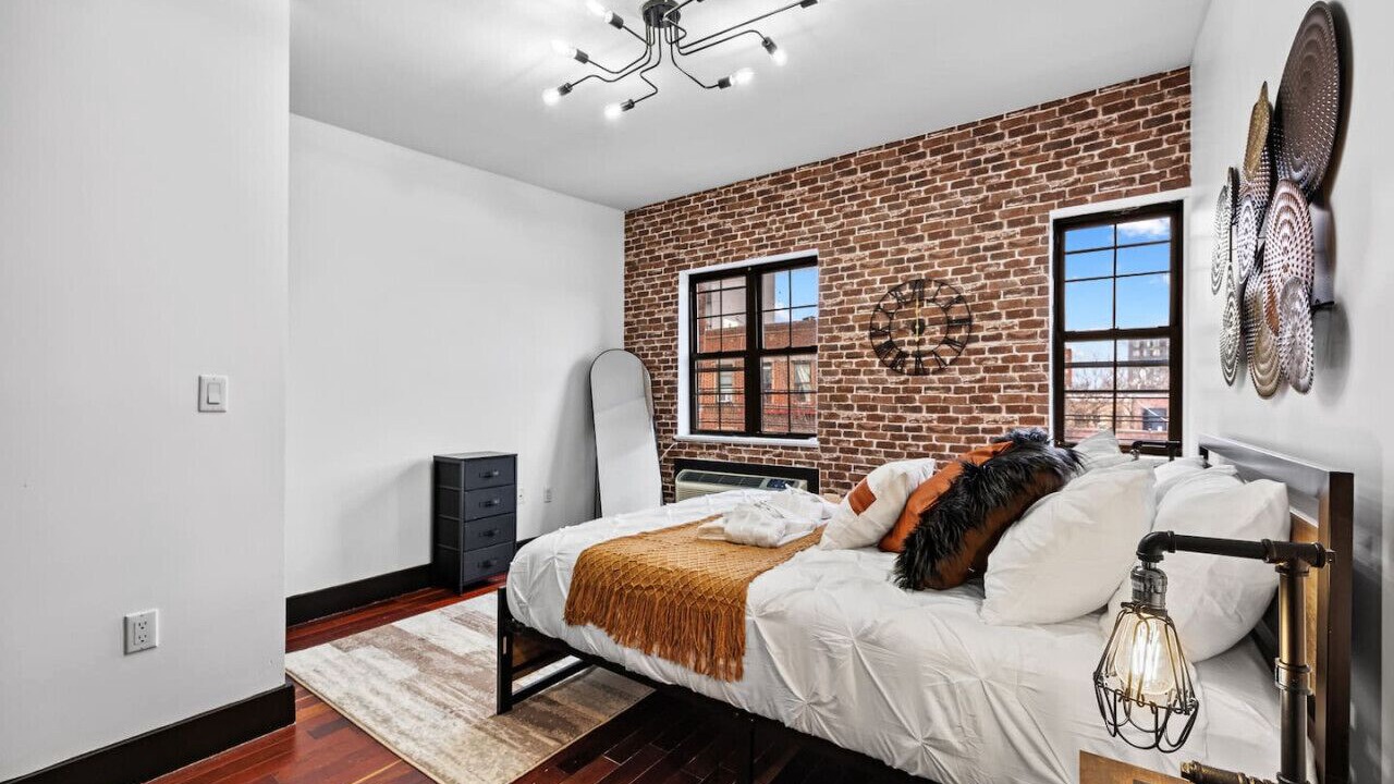 Photo of Bedroom in Bushwick