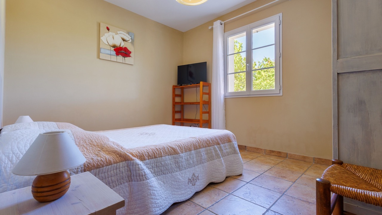 Photo of Bedroom in Rousset-les-Vignes