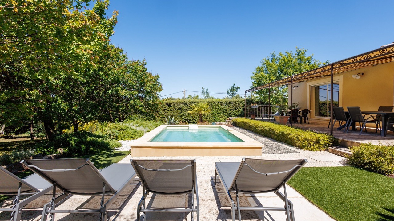 Photo of Outdoor in Rousset-les-Vignes