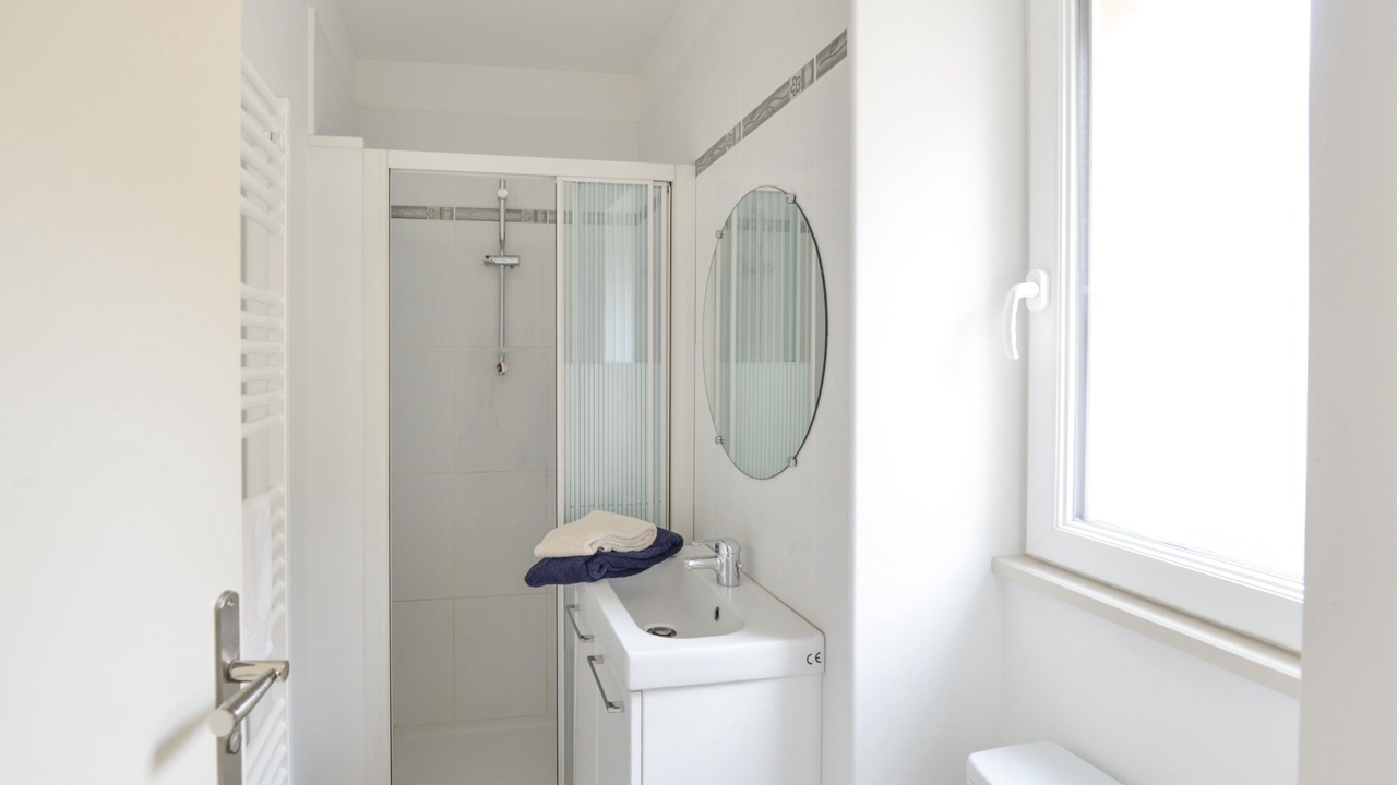 Photo of Bathroom in Douvres-la-Delivrande