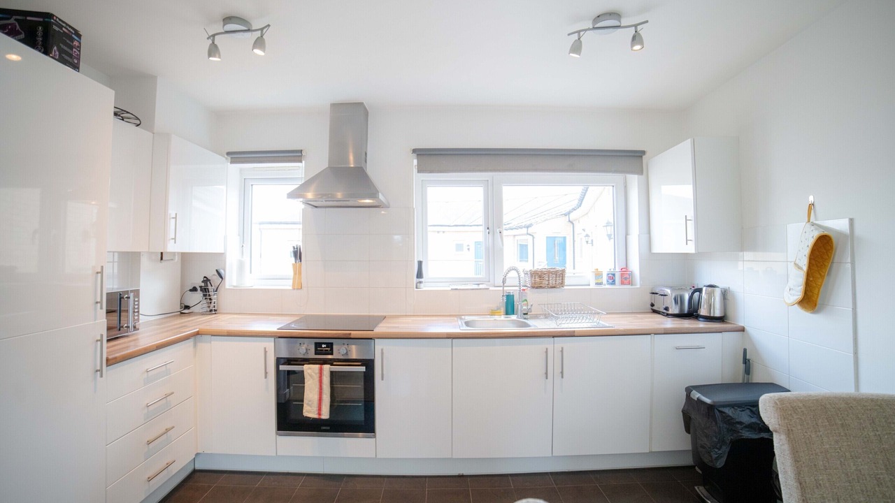 Photo of Others in Hatfield