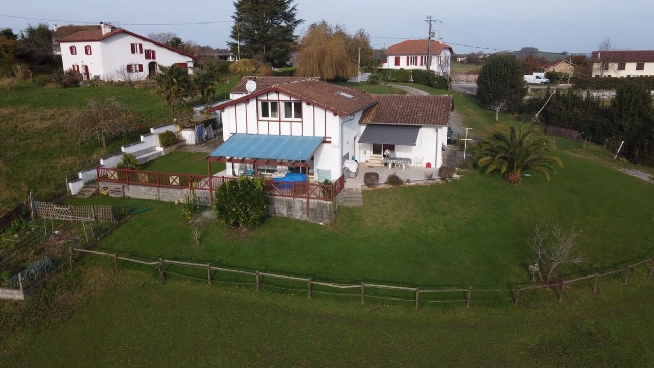 Photo of Outdoor in Bardos