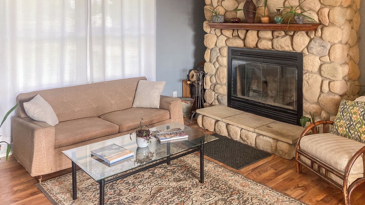 Photo of Livingroom in Nappanee
