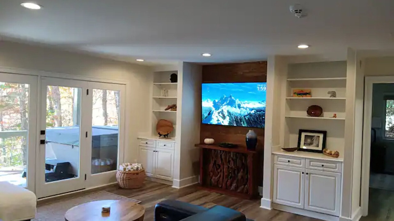 Photo of Bedroom in Lake Toxaway