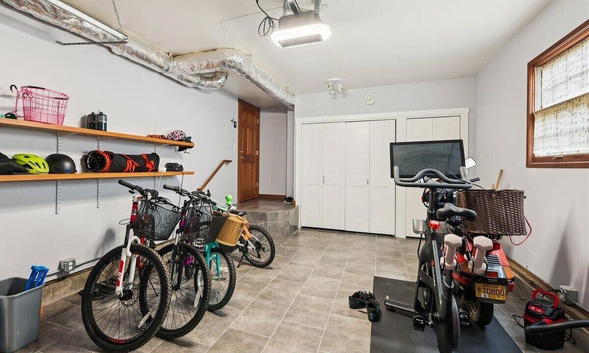 Photo of Others in Downtown Cannon Beach