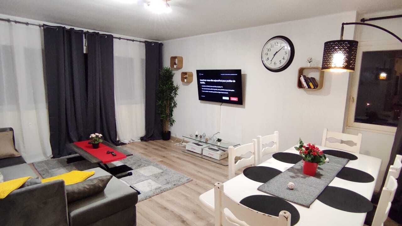 Photo of Livingroom in Mons-en-Baroeul