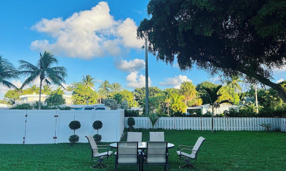 Photo of Outdoor in Lauderdale Beach