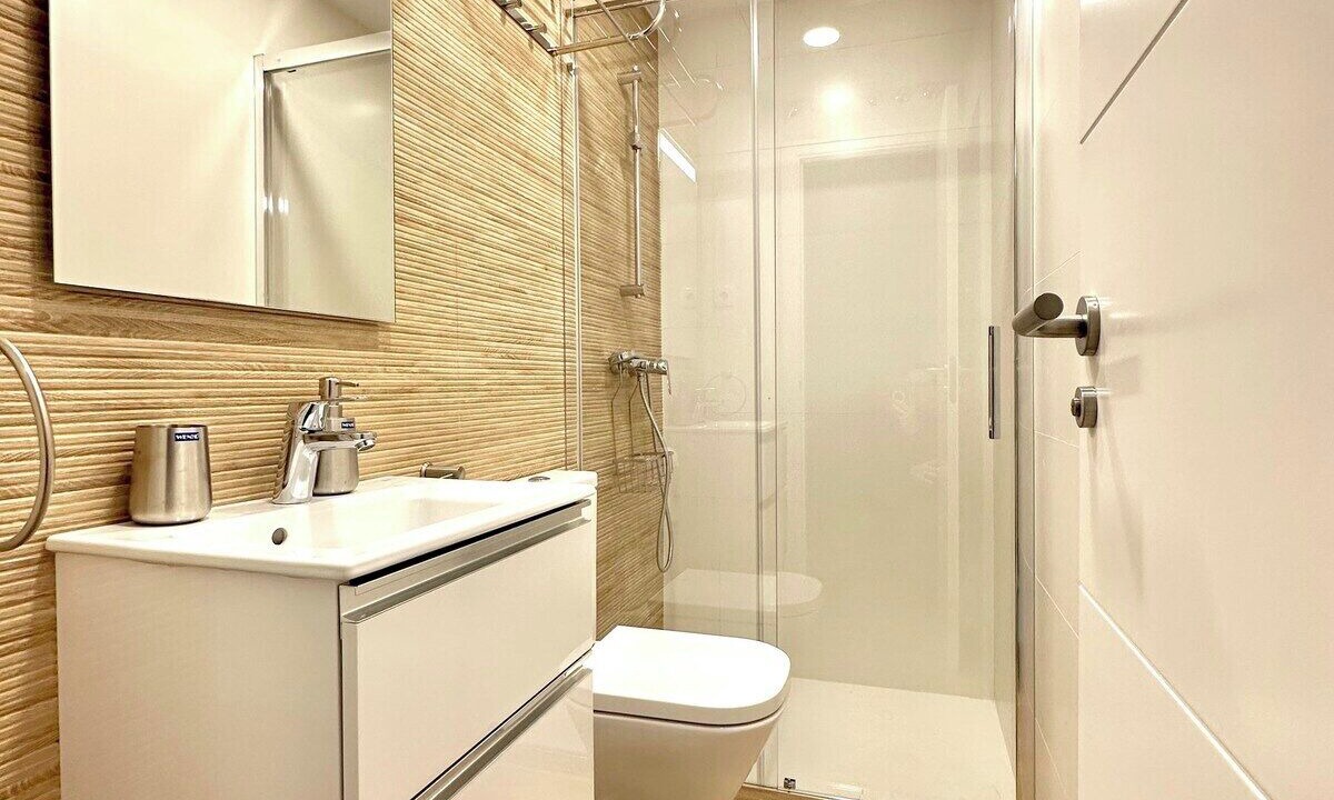 Photo of Bathroom in Almenara