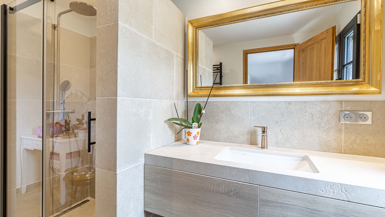 Photo of Bathroom in Valbonne