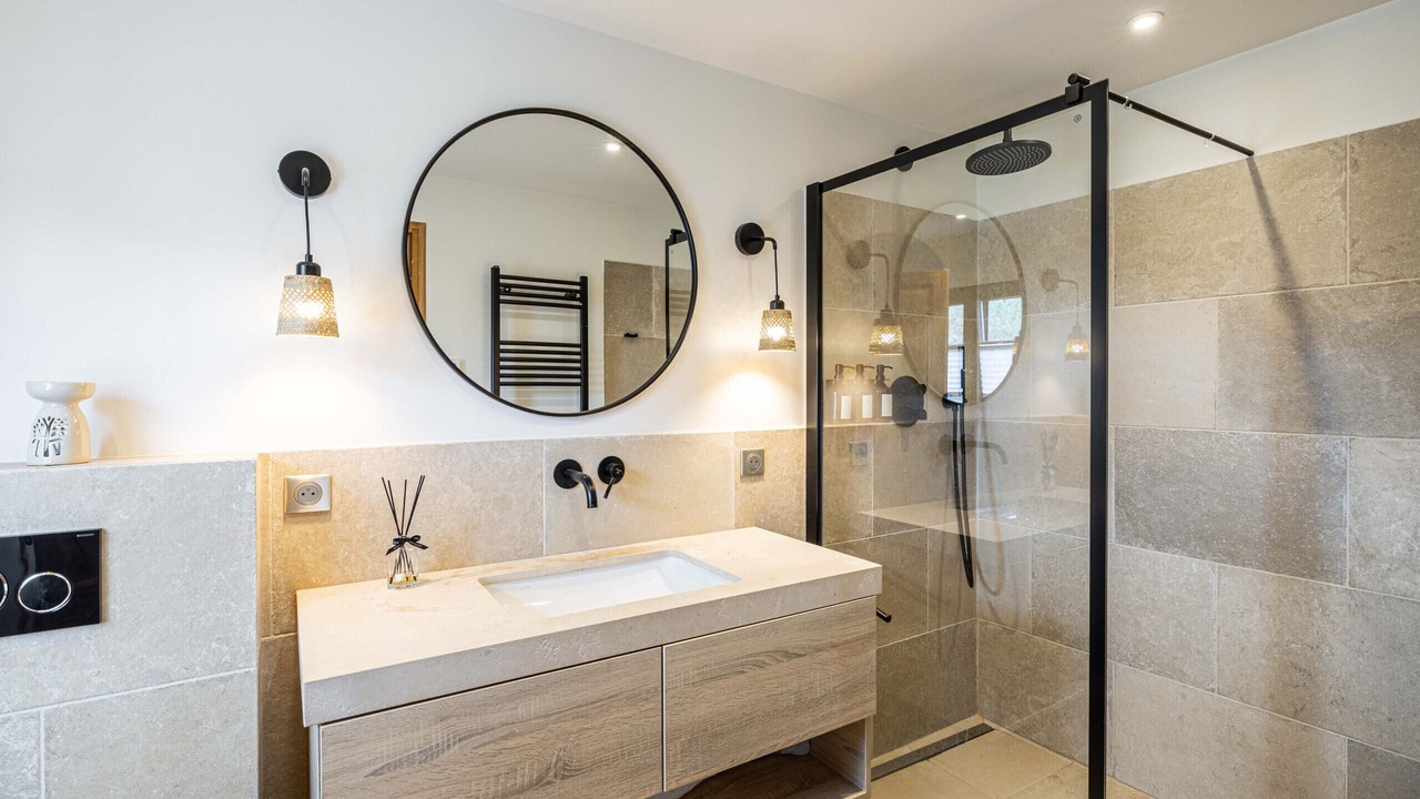 Photo of Bathroom in Valbonne