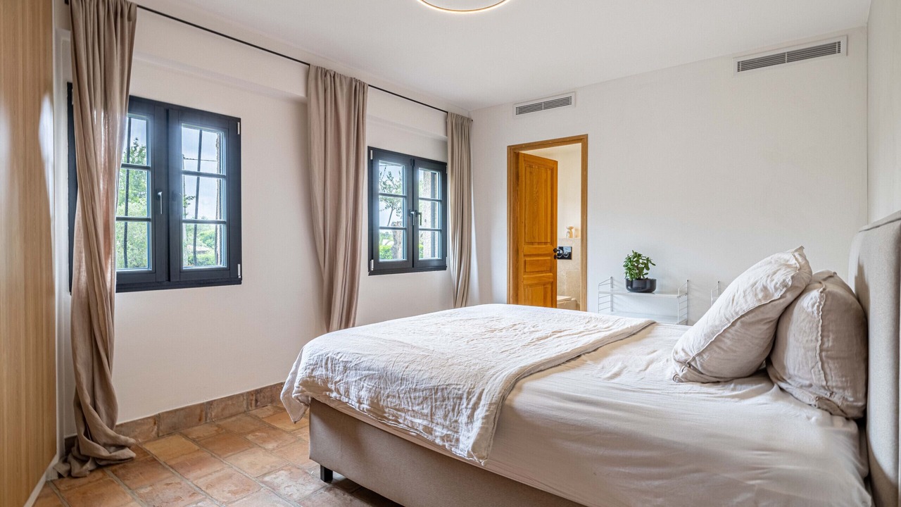 Photo of Bedroom in Valbonne