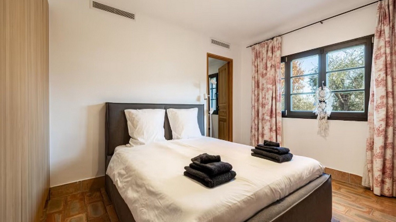 Photo of Bedroom in Valbonne