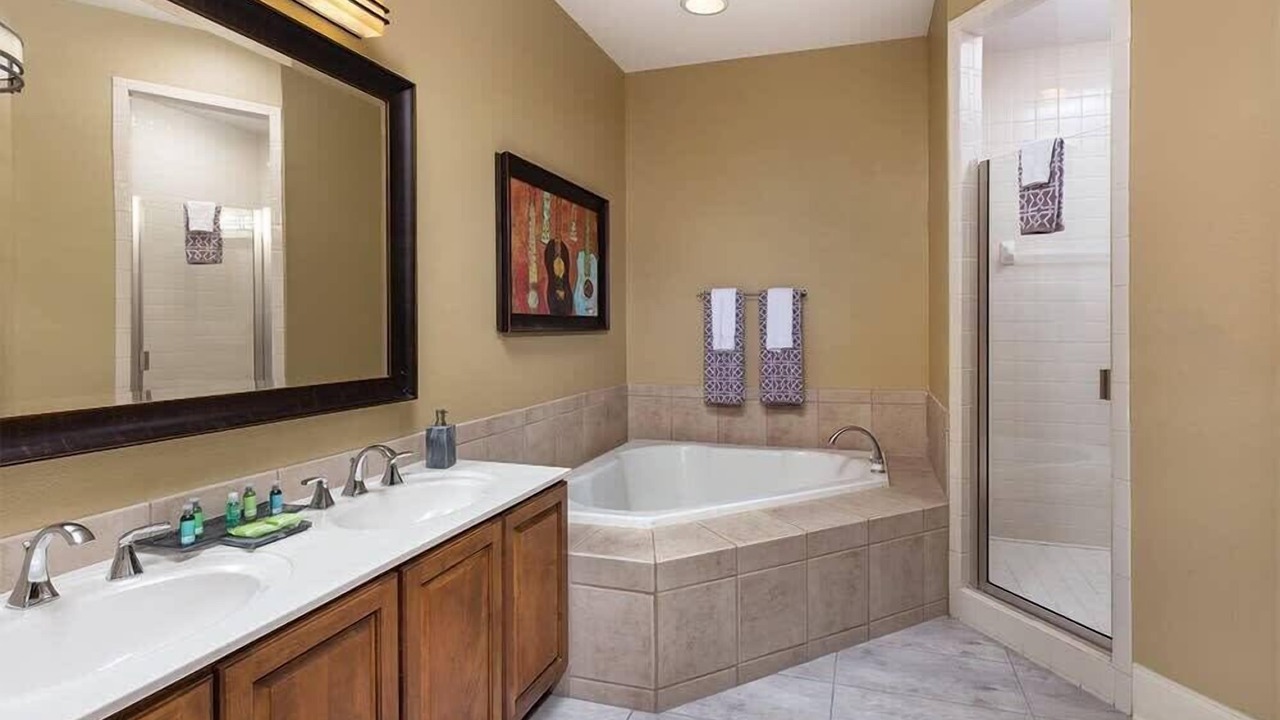 Photo of Bathroom in Pennington Bend