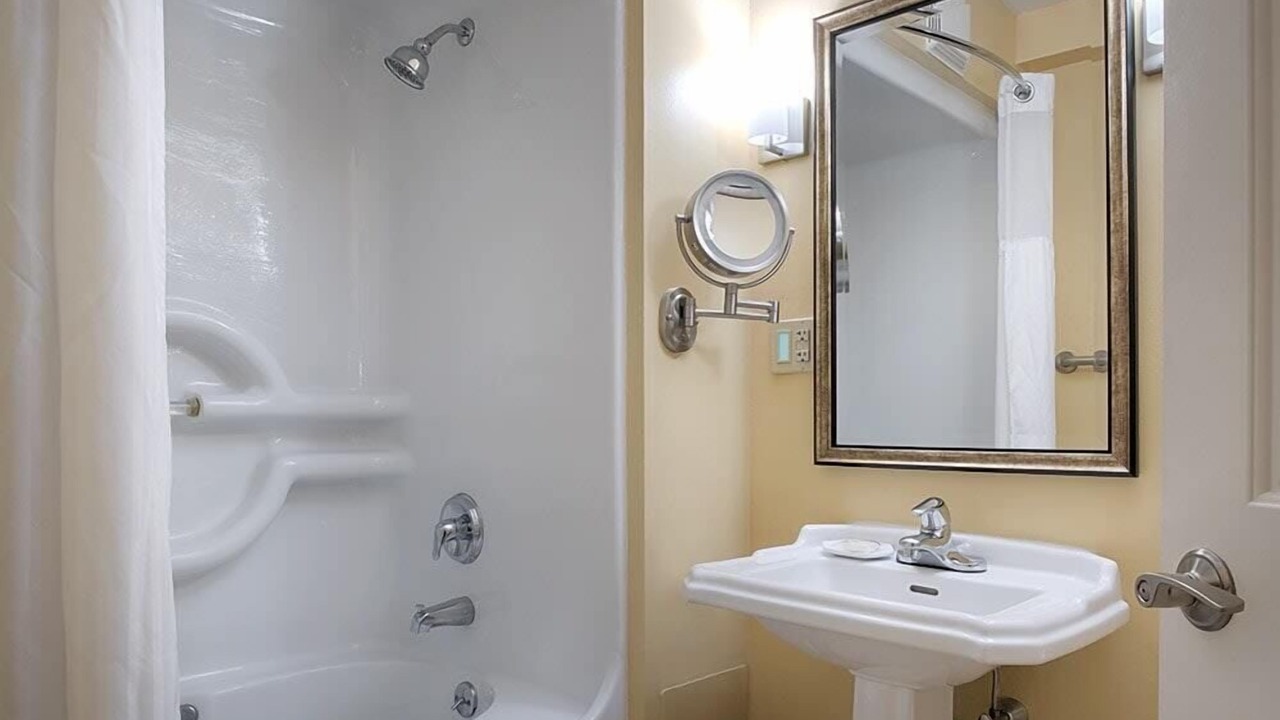 Photo of Bathroom in The Point