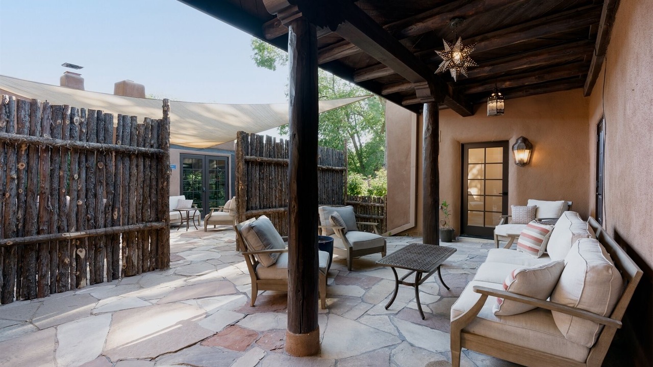 Photo of Patio Balcony in Historic Eastside