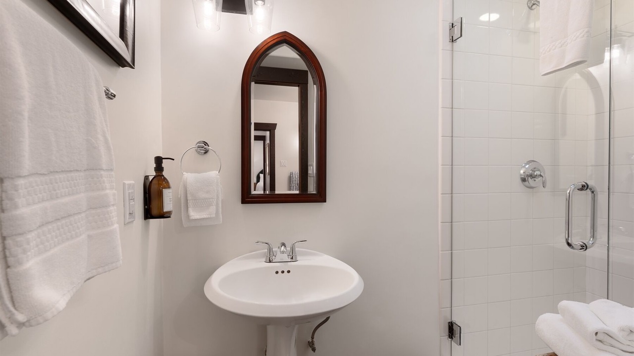 Photo of Bathroom in Historic Eastside