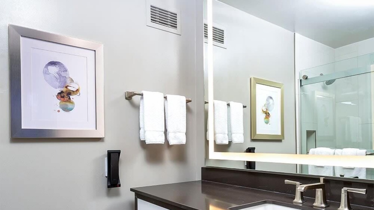 Photo of Bathroom in Theater District