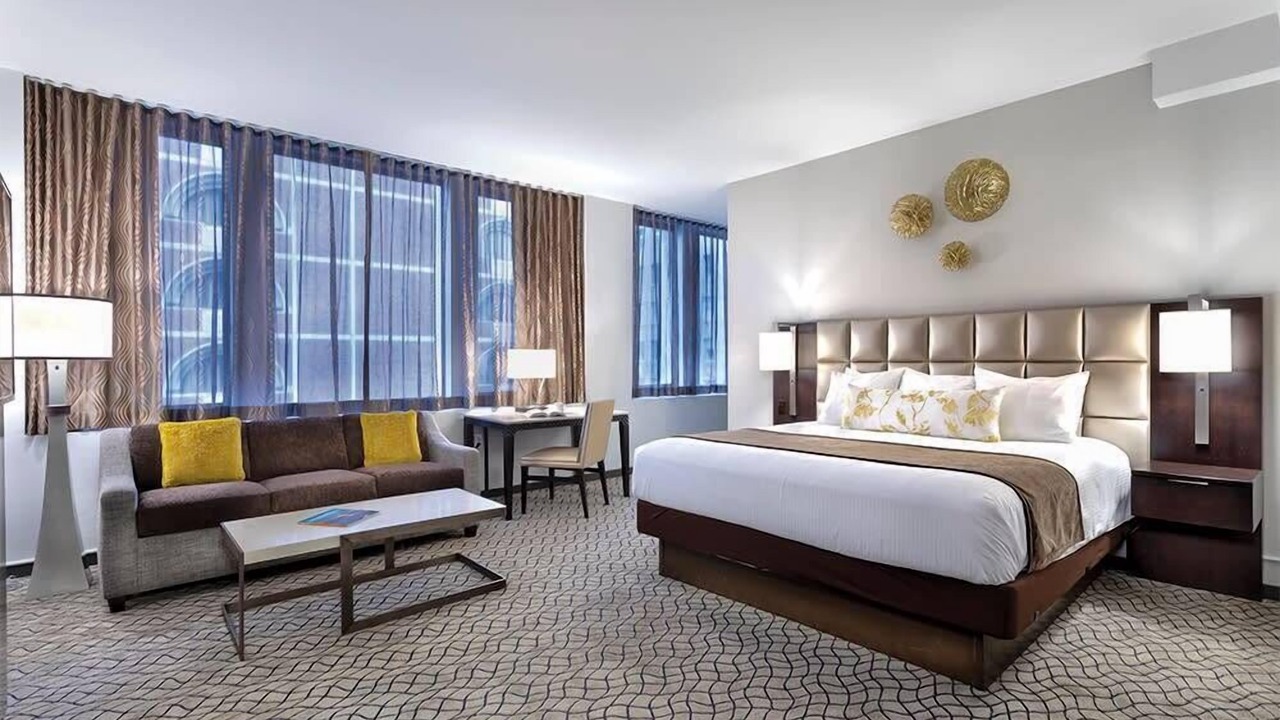 Photo of Bedroom in Theater District