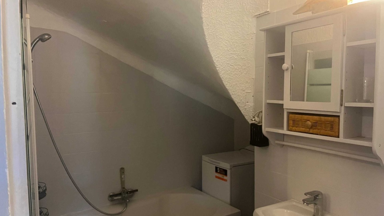 Photo of Bathroom in 16th Arrondissement