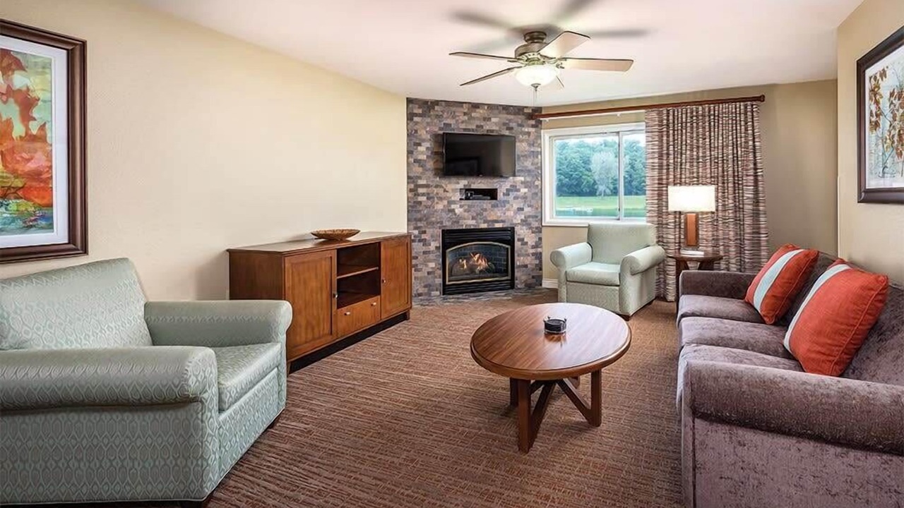 Photo of Livingroom in Lake Delton