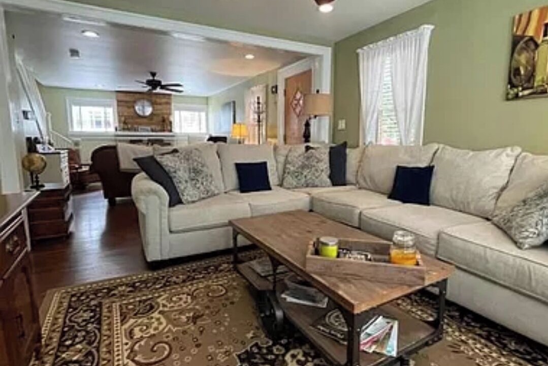 Photo of Livingroom in Watkins Glen
