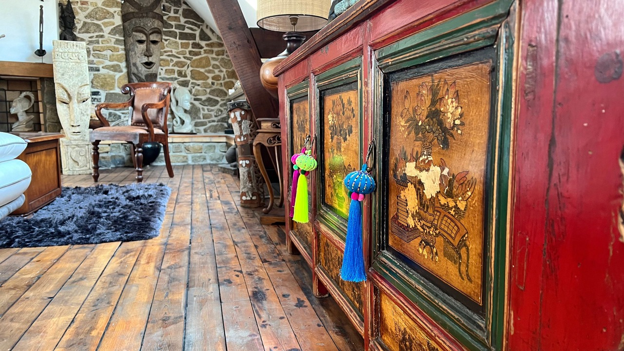 Photo of Others in Dernier Sou