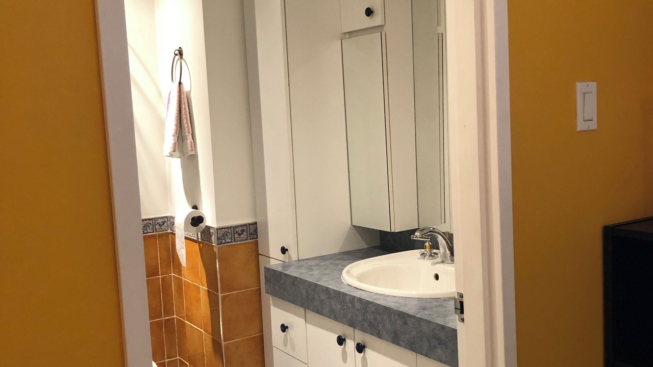 Photo of Bathroom in Shaughnessy Village